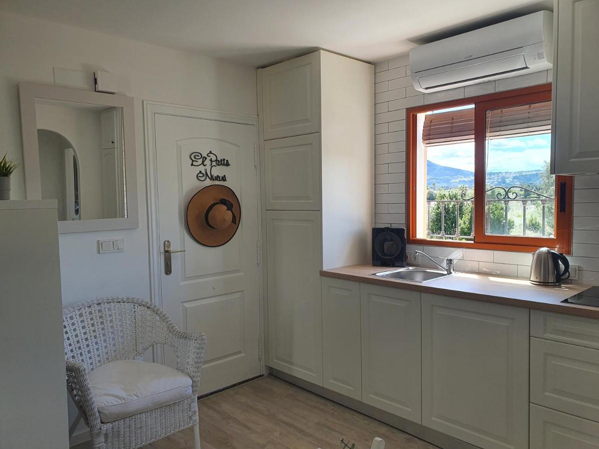 Lovely Apartment In Denia; El Patio Exteriör bild