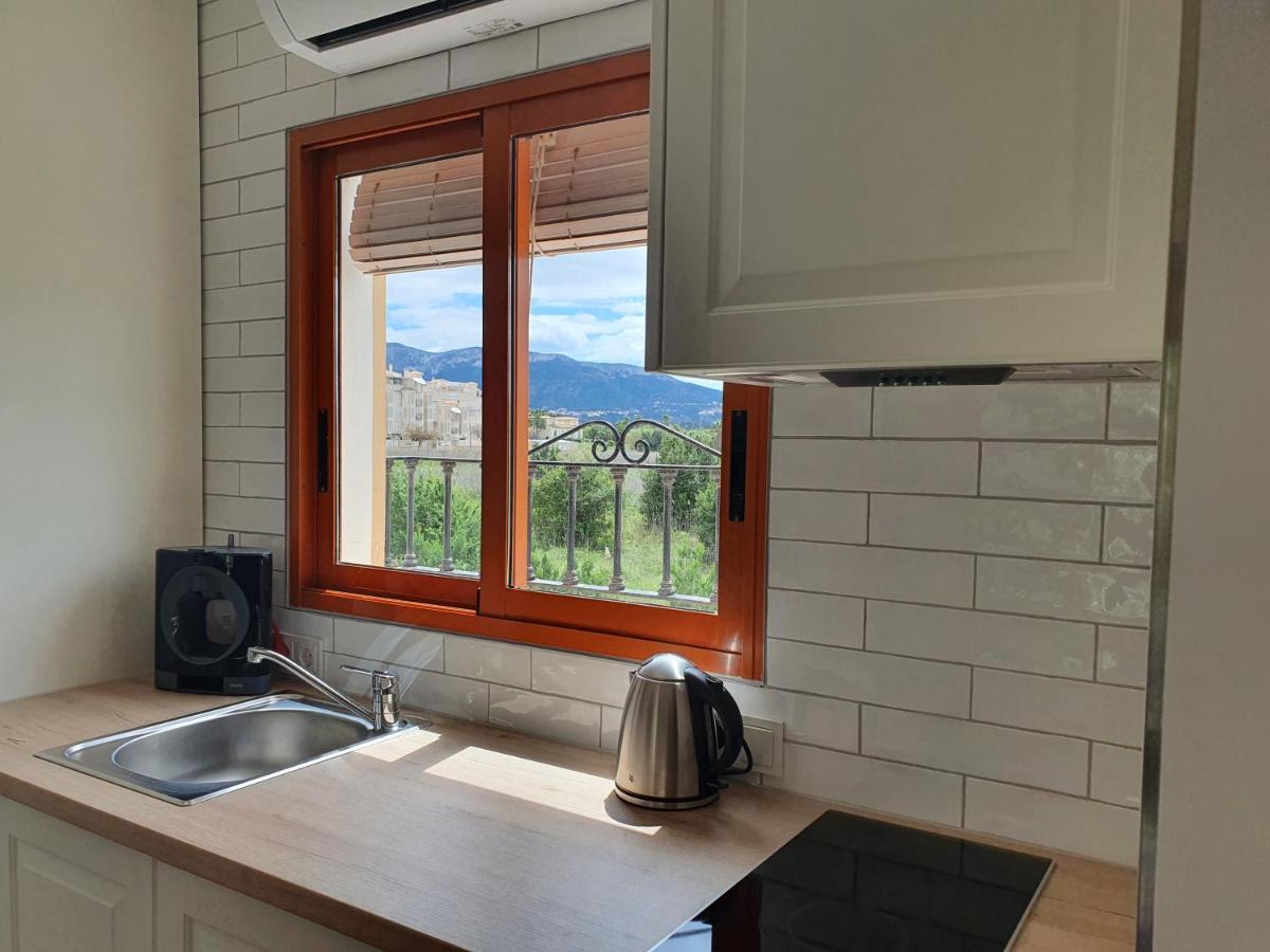 Lovely Apartment In Denia; El Patio Exteriör bild